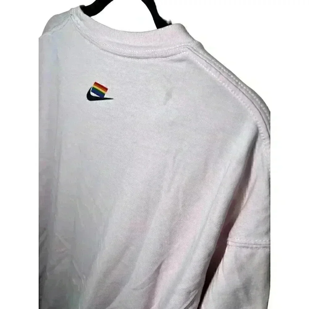 Nike ACG Be True BeTrue Rainbow Pink T-Shirt Size Medium Pride LGBTQ CZ0090-663